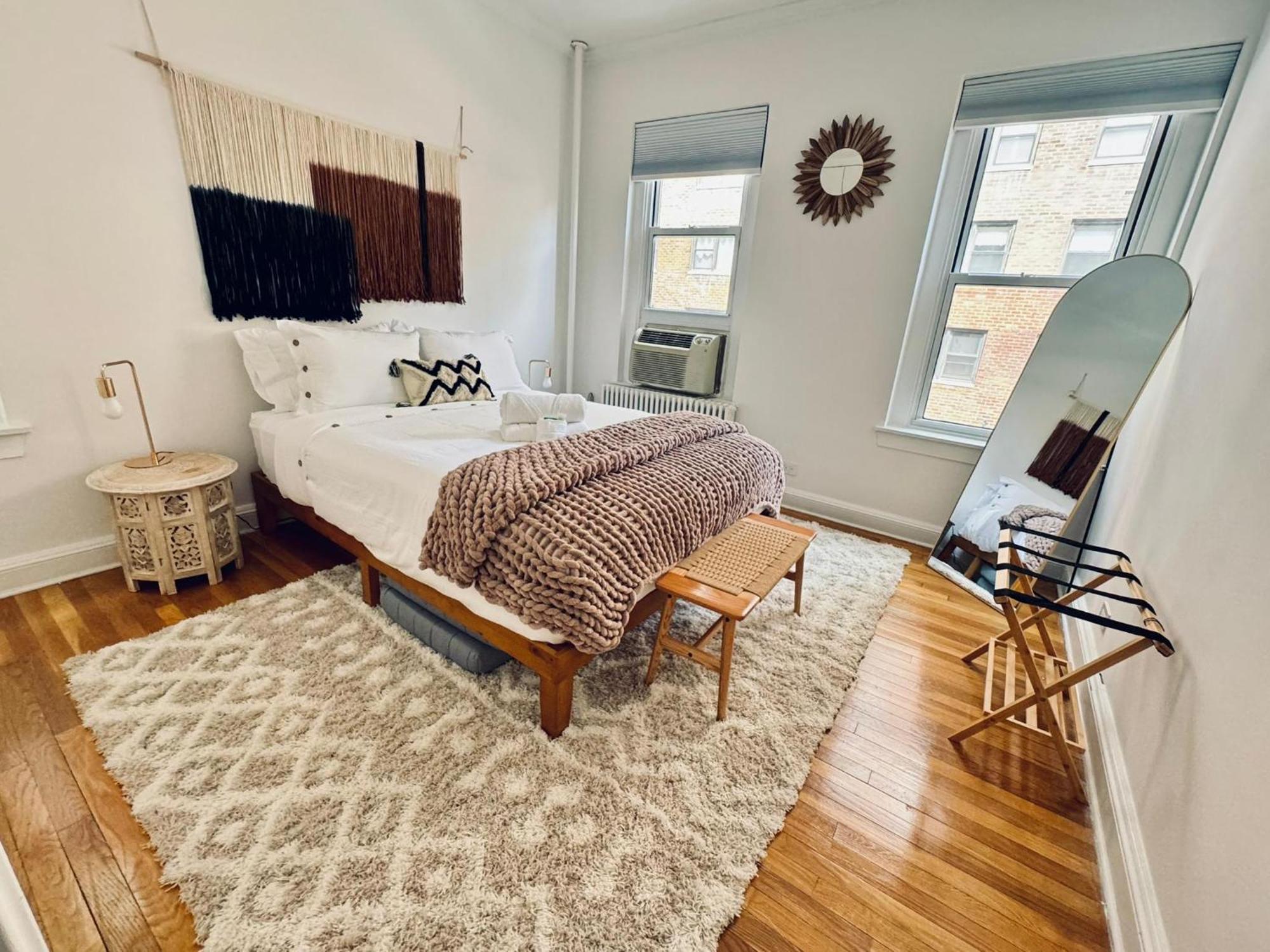 Upper East Side 2 Bedrooms Gem New York